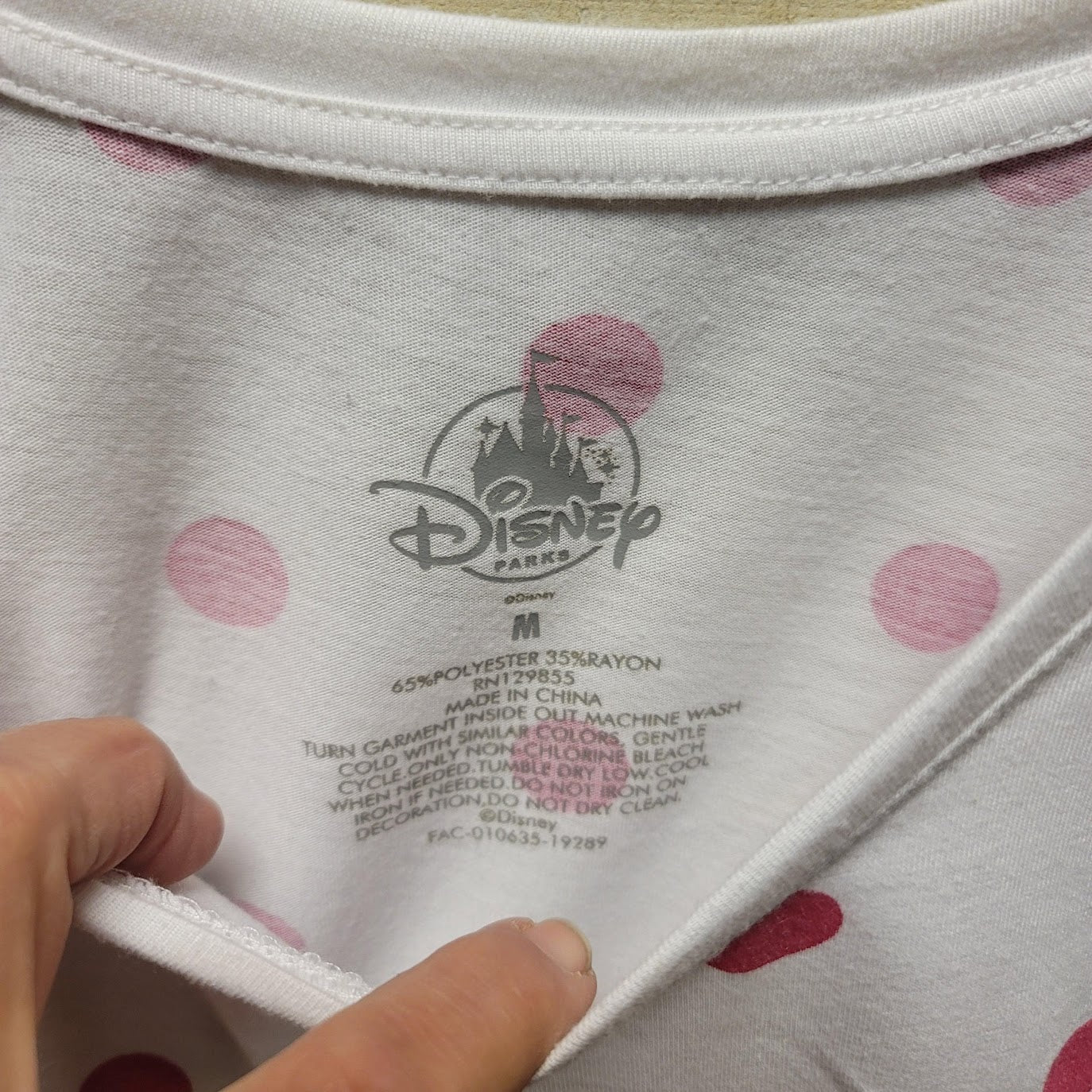 Disney Parks Sz Medium Pink White Polka Dots Minnie Under Umbrella Short Sleeve