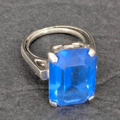 Vintage Faux Sapphire Cathedral Basket Split Shank Silver Tone Solitaire Ring 6