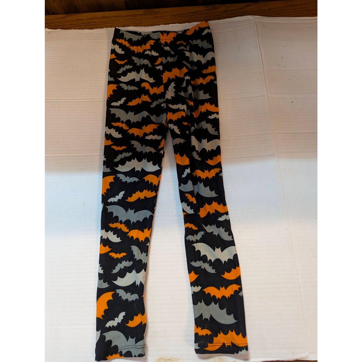 Nordstrom Girls Black Halloween Bat Print Leggings Medium
