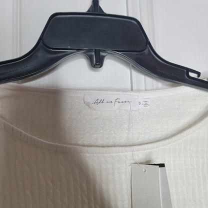 NEW All in favor SMALL Ivory White Long Sleeve Ribbed top Blouse Shirt Casual
