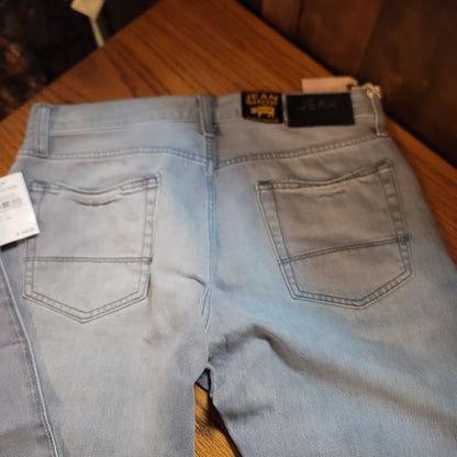 NWT Jean Shop Mick Slim Regular Distressed Jeans Light Wash 33x32