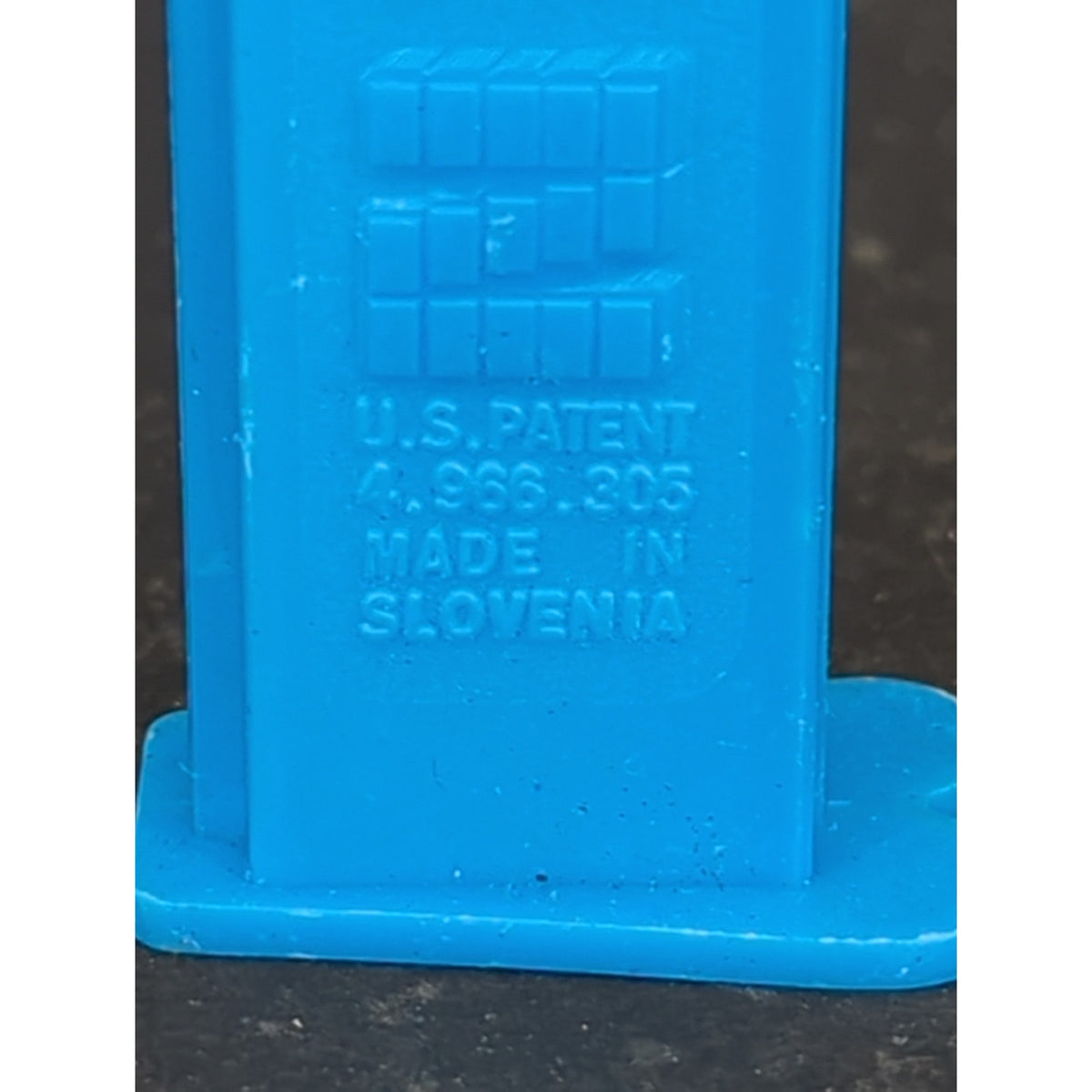 Vintage Charlie Brown Pez Dispenser Peanuts Collectible Sultan of Swing