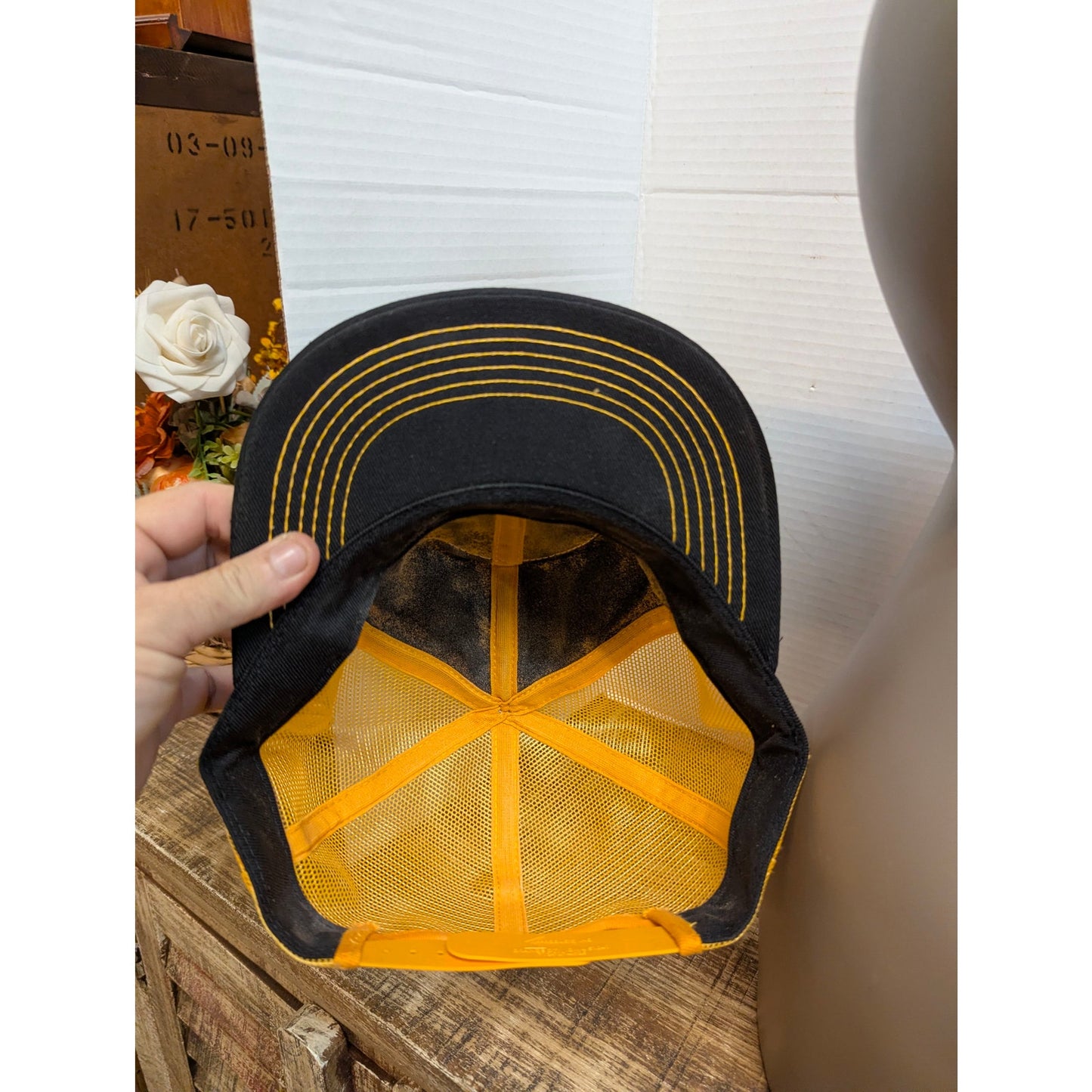 Vintage In-Fisherman Bumblebee Black Gold Mesh Trucker Snapback Hat Kproducts