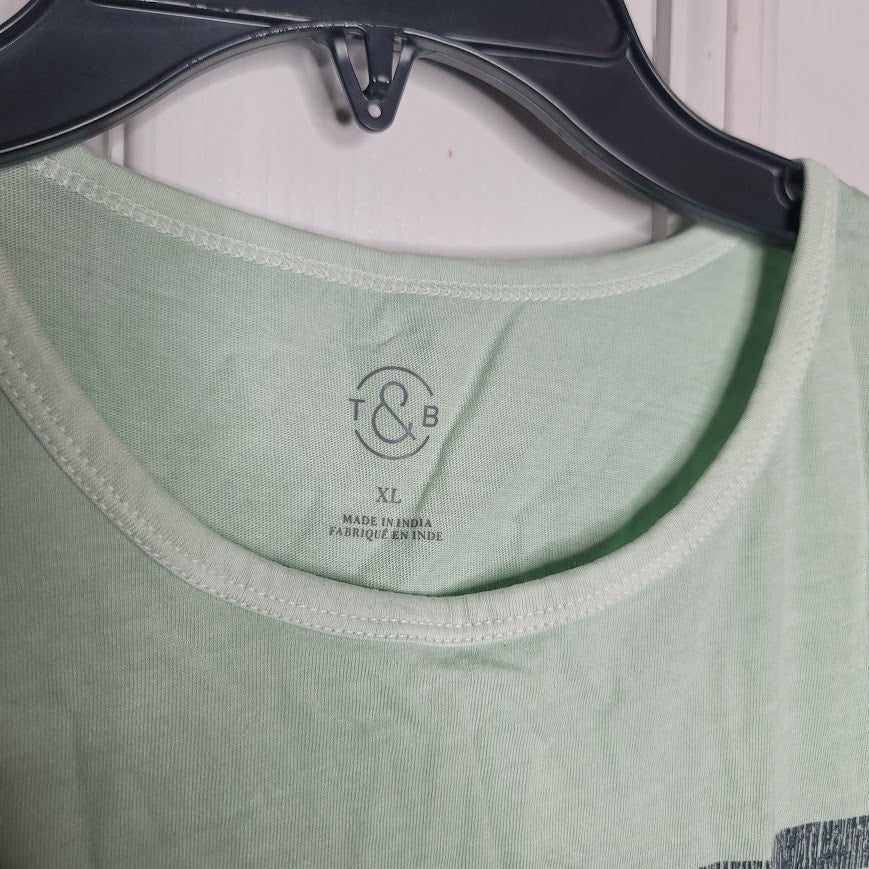 Treasure Bond YOUTH XL (14/16) Green Fondant Stripe Tee Shirt Short Sleeve NEW