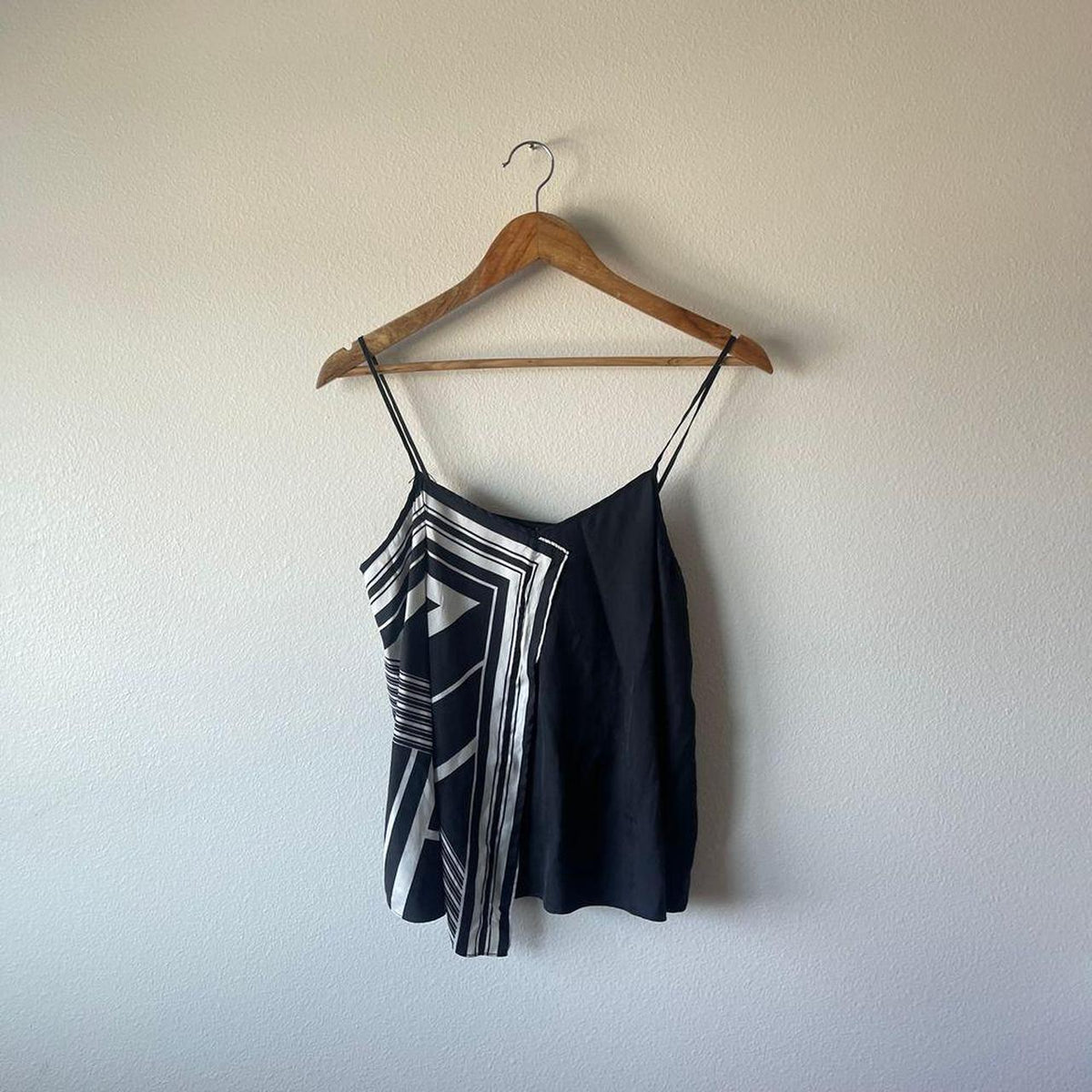 Rag & Bone Isadora Silk Cami Black White Asymmetrical Size X-Small new Size 2
