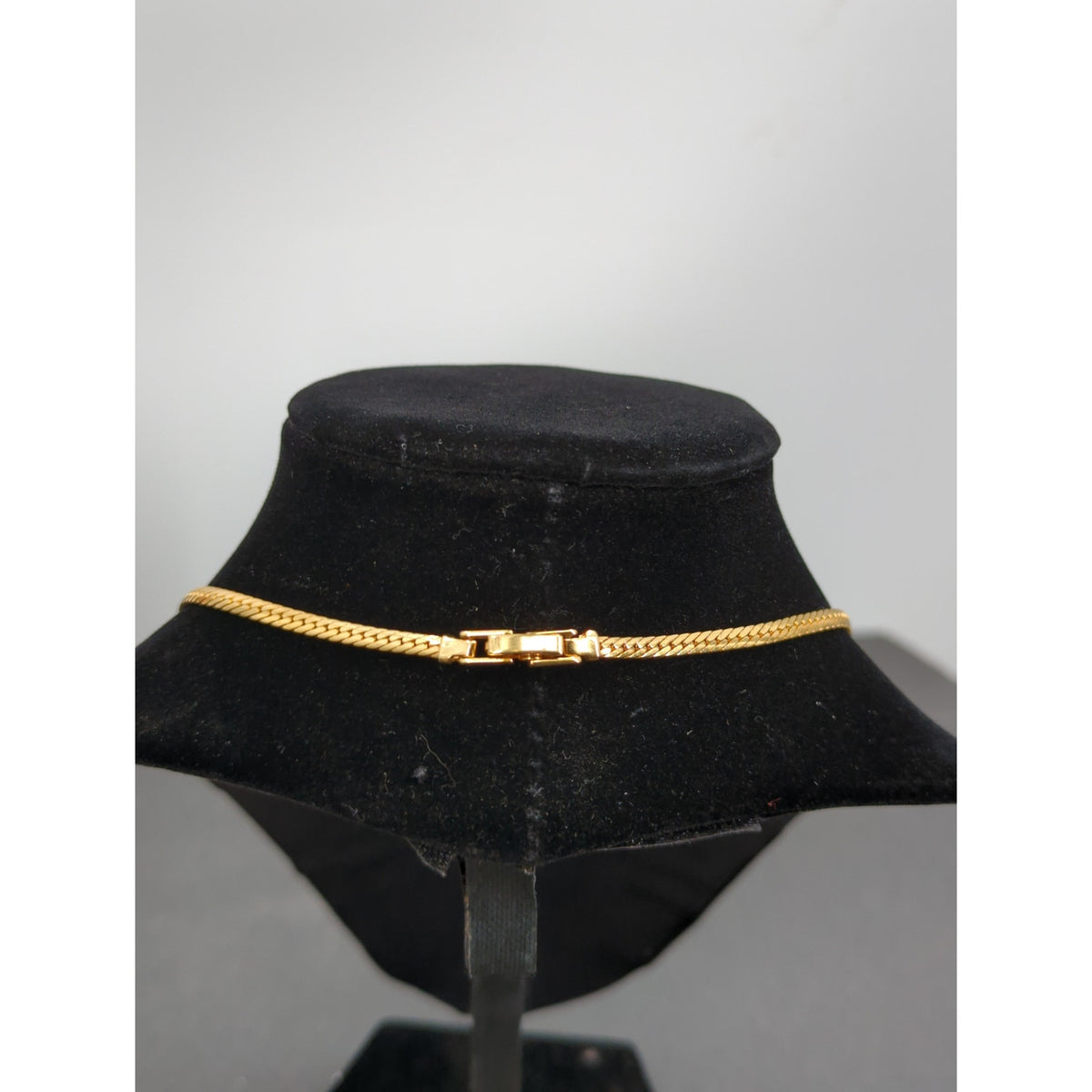 Vintage Fashion Necklace gold tone with curved crystal bar