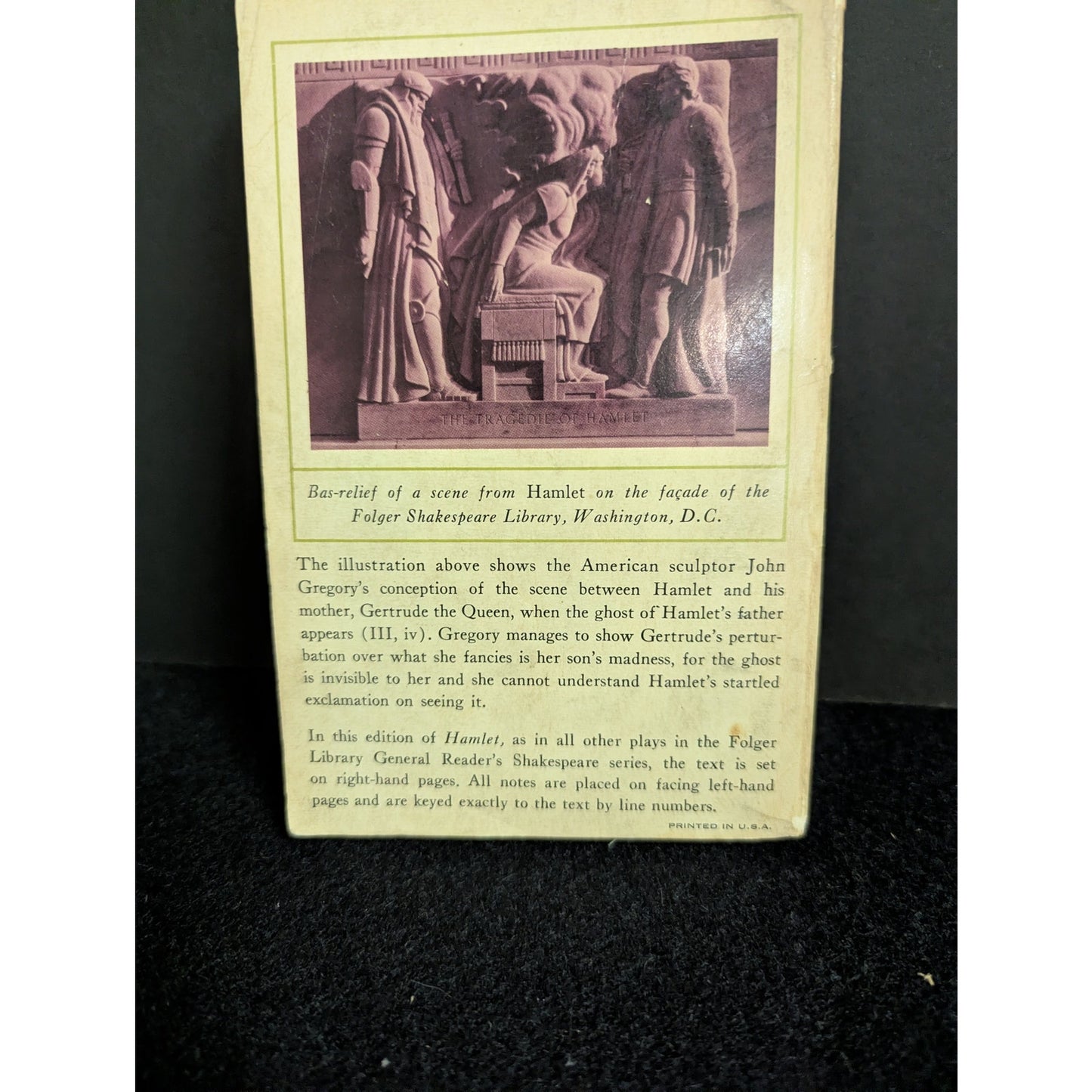 Vintage Folger Library General Readers Shakespeare: Hamlet Mass Market Paperback