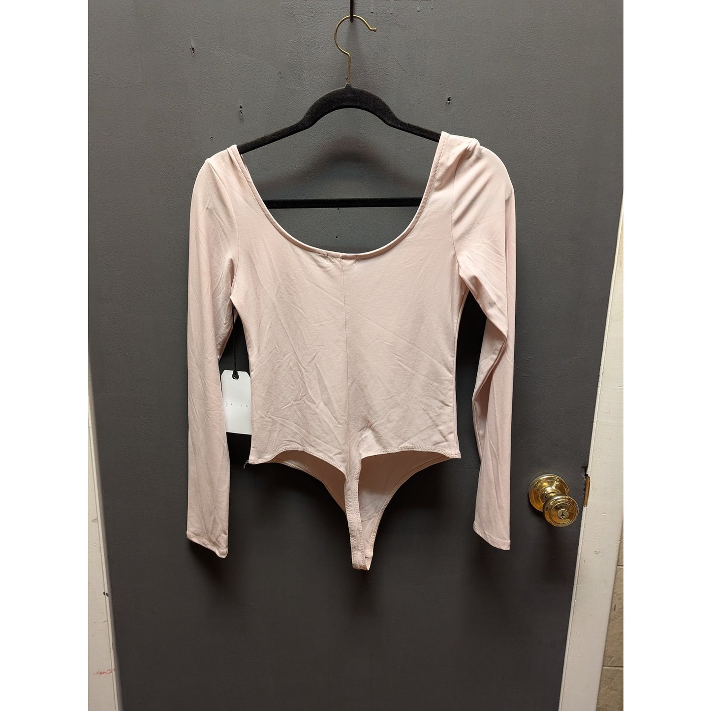 Leith Bodysuit Scoop Neck Long Sleeve Blush Pink Stretch MEDIUM NEW