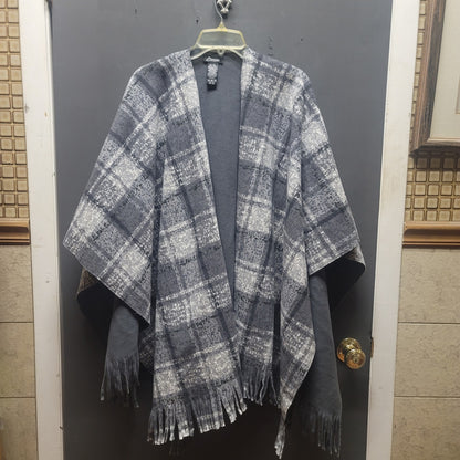 Eivissa Gray Plaid Reversible Wrap Poncho Fringe Trim One Size