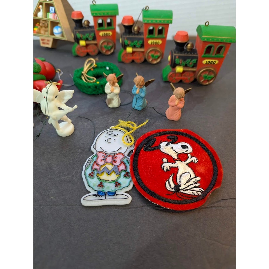 holiday Vintag lot of ornaments Snoopy, trains, angels, charlie brown