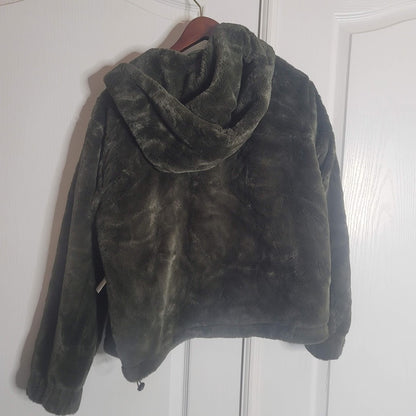 Coffee Shop NY size Large NEW Olive Green Women's Faux Fur Hooded Jacket Coat