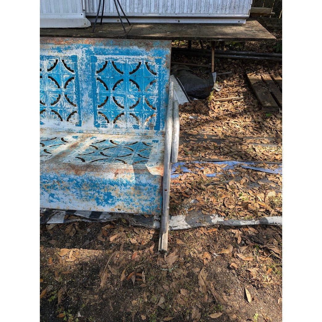 Vintage Mid-Century Blue Metal 3-Seater Patio Glider Bench Top Project