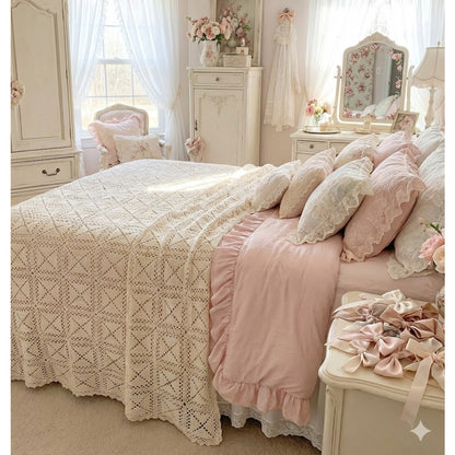 Vintage Handmade Crochet Bedspread Cream Geometric Diamond Boho Coverlet 77x100