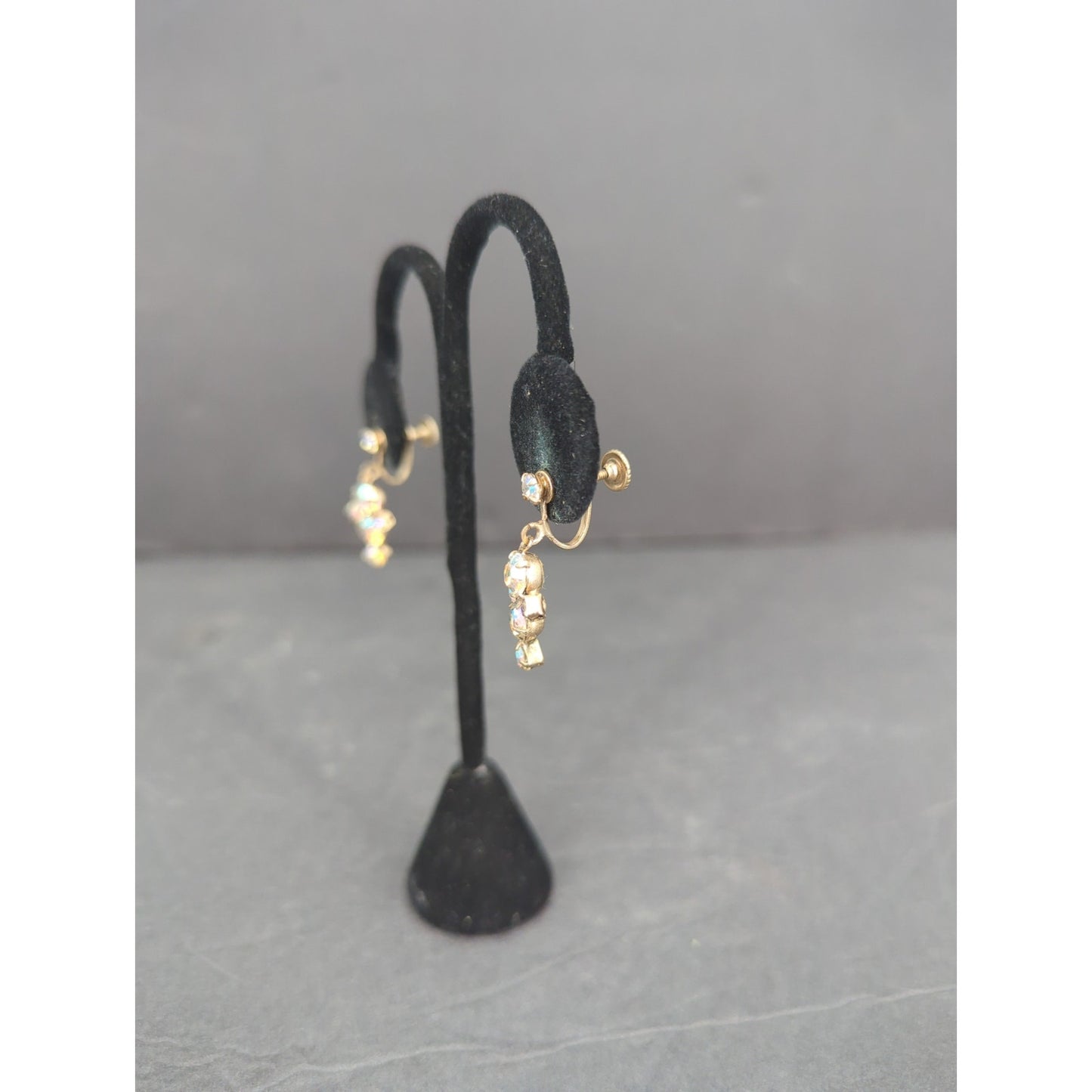 Vintage Gold Tone Aurora Borealis AB Rhinestone Dangle Drop Screw Back Earrings