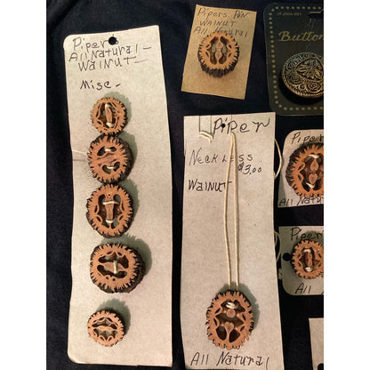 VINTAGE Helen Piper Lot Folk Art Handmade Buttons Pin Necklaces Black Walnut