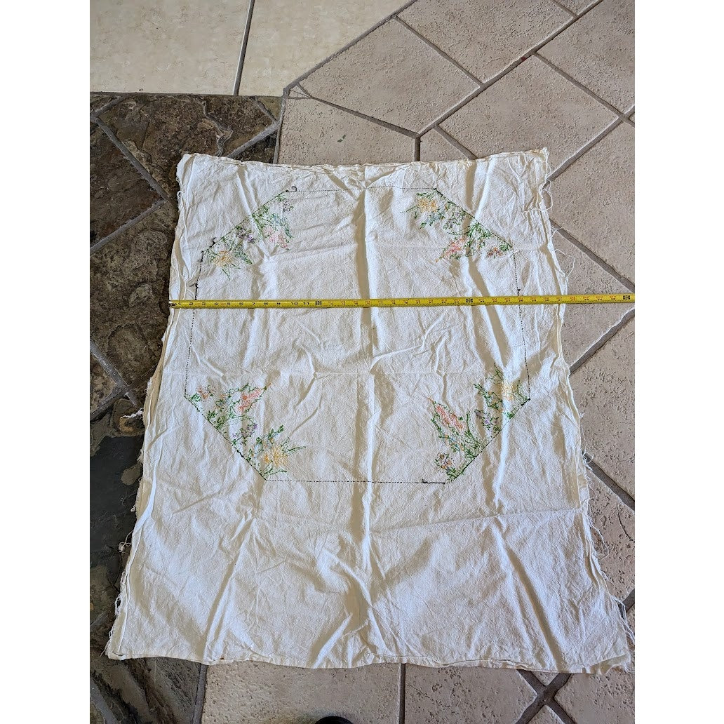 Hand embroidery linen piece