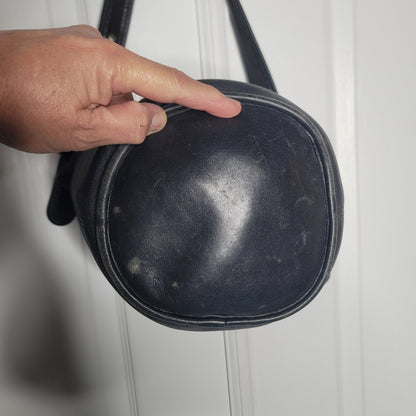 Vintage Coach Helen Berg's Legacy Bucket Duffle Bag black glove-tanned leather