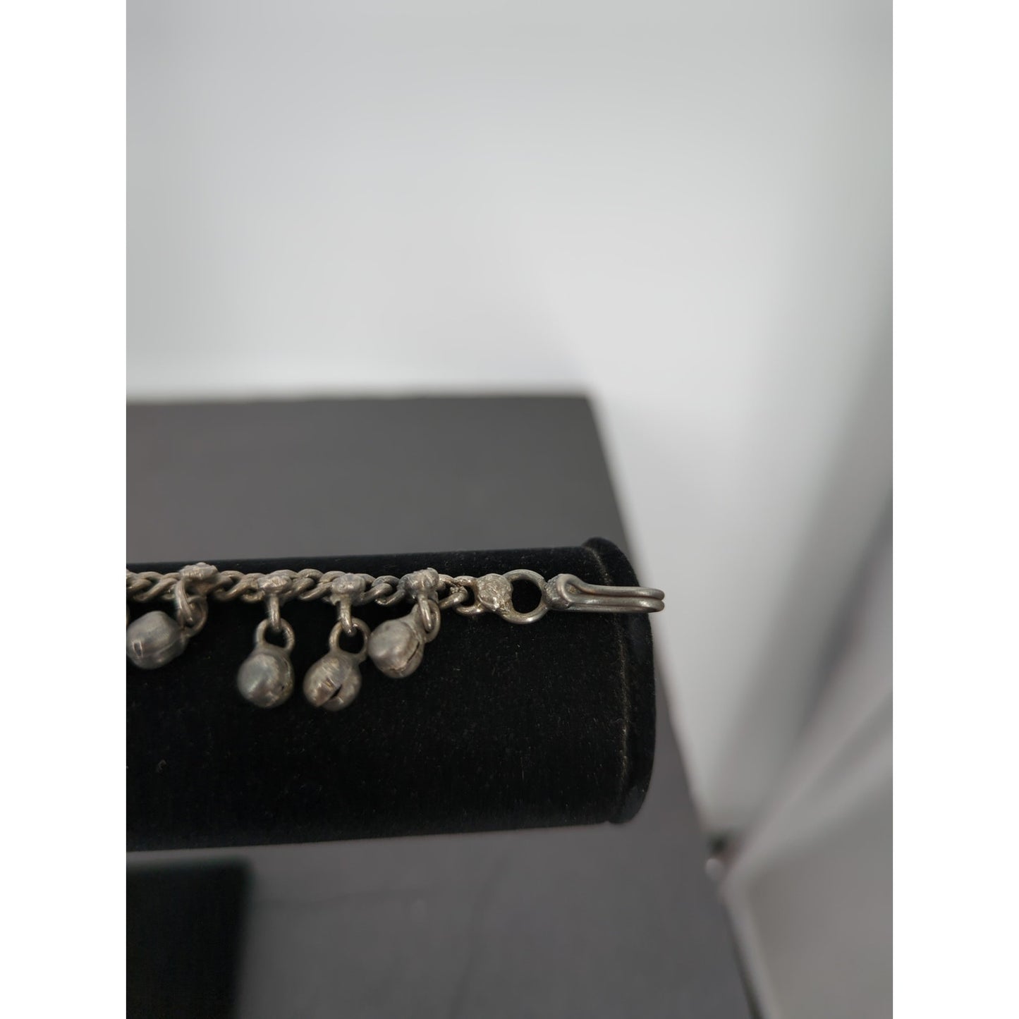 Vintage Silvertone Jingles Ankle Bracelet Anklet Missing One