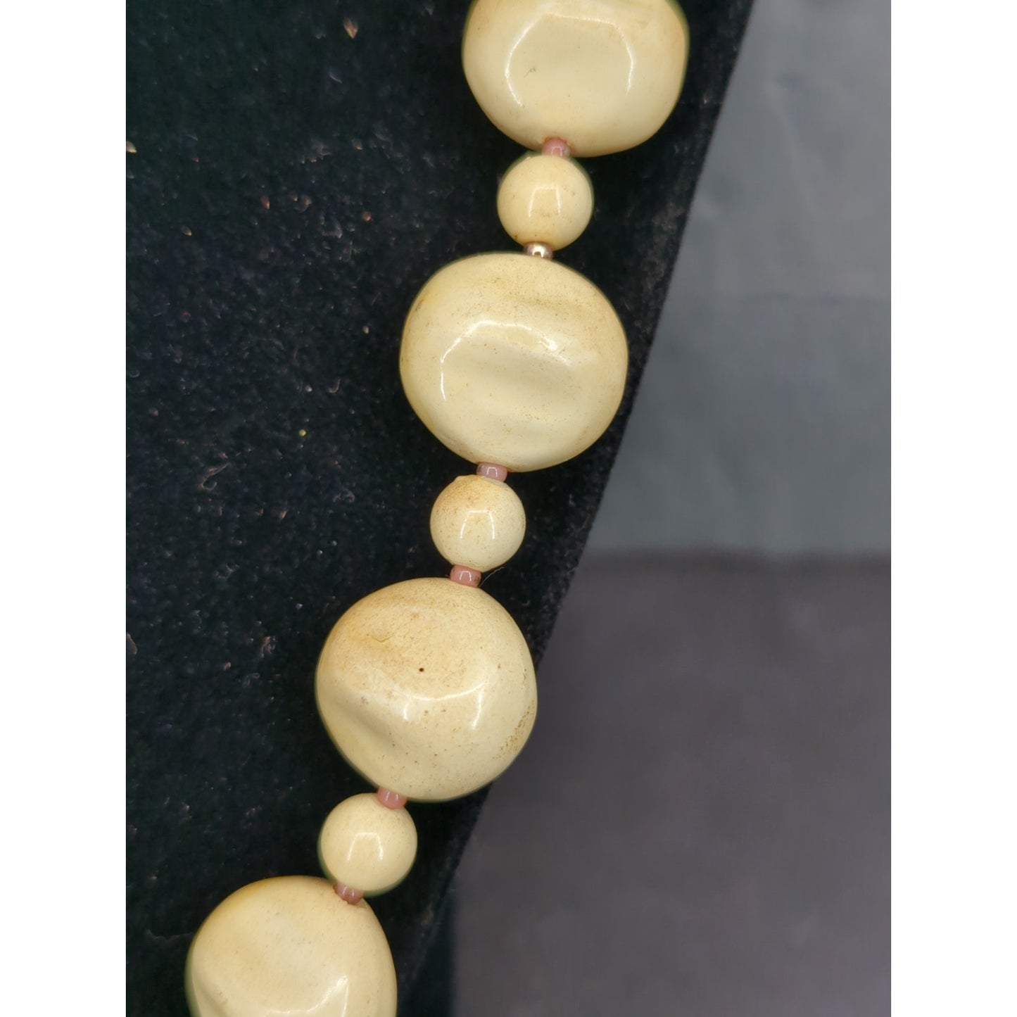 Vintage Big Bead Statement Necklace Mid-Century 1980s Retro Fashion Jewelry
