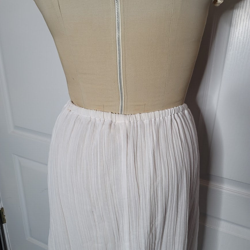 Vintage Roberta 2 Piece white skirt set peasant Cotton Blend Lace Med/ Large