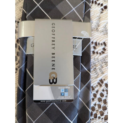 Geoffrey Beene Tie Grey Black Plaid Silk NWT Corpcore Modern Business