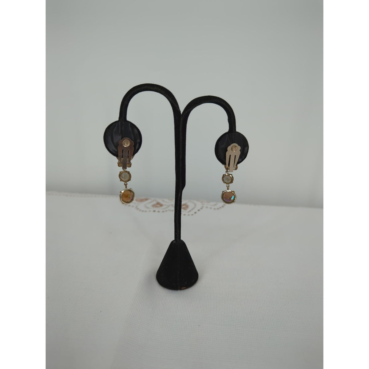 Vintage Aurora Borealis Crystal Drop Clip-On Earrings Retro Glamour