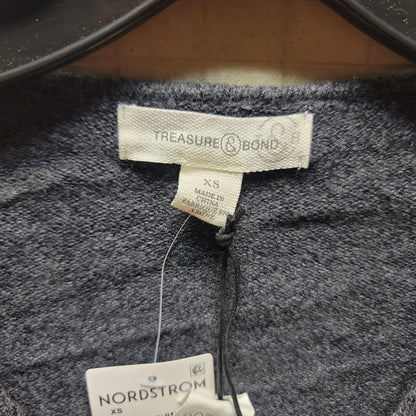 treasure & bond NEW Gray dark charcoal sweater Vneck long sleeve Size XS
