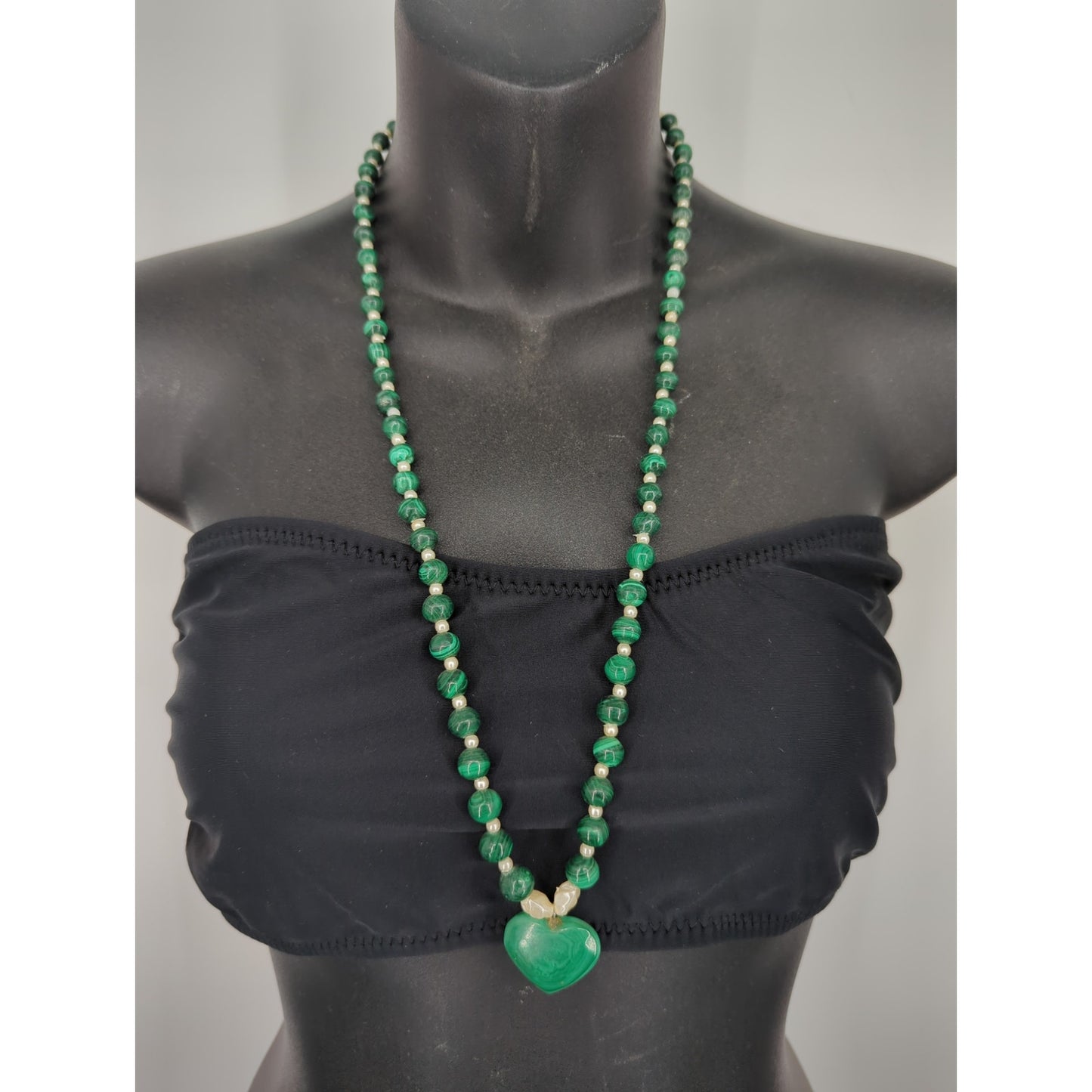 Vintage Green Jadeite Glass Beaded Necklace Heart Pendant Mid-Century Boho Chic