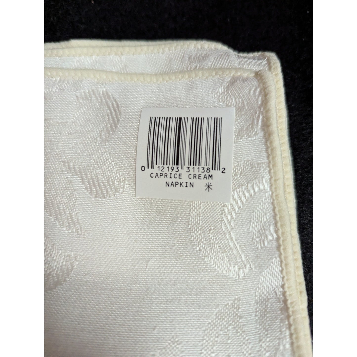 Vintage Fashion Industries White Jacquard Damask Napkins Set of 6 Floral 17"