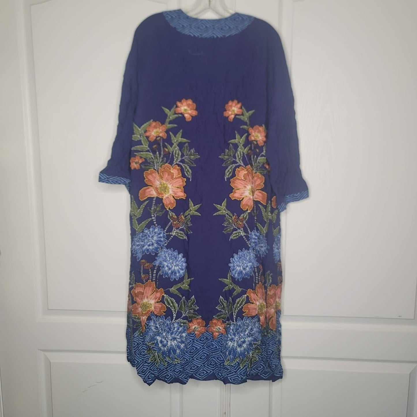 Black Rainn Blue Floral Kimono small / Extra Small NEW Open Front Knee Length