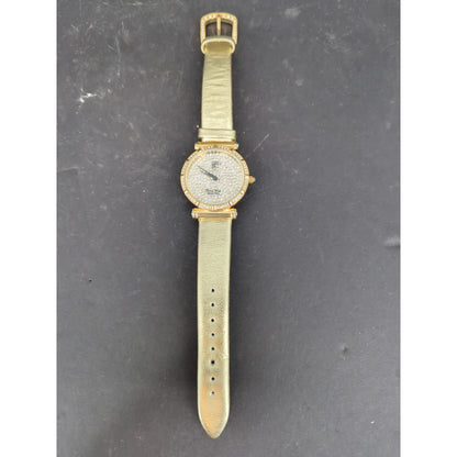 Vtg. Victoria Wieck Beverly Hills Gold Tone Crystal Pave Watch Gold Leather Band