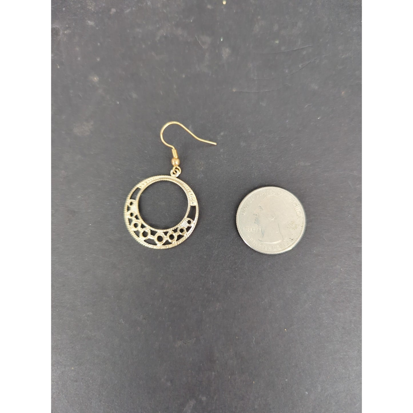 Gold Tone Openwork Filigree Circular Hoop Dangle Earrings