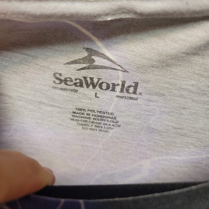SeaWorld Size Large Short Sleeve T-Shirt Orca womens