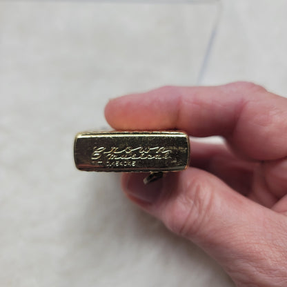 Vintage Ribbed Gold Mechanical Music Box Pocket Lighter Japan Smoke Gets In Eyes