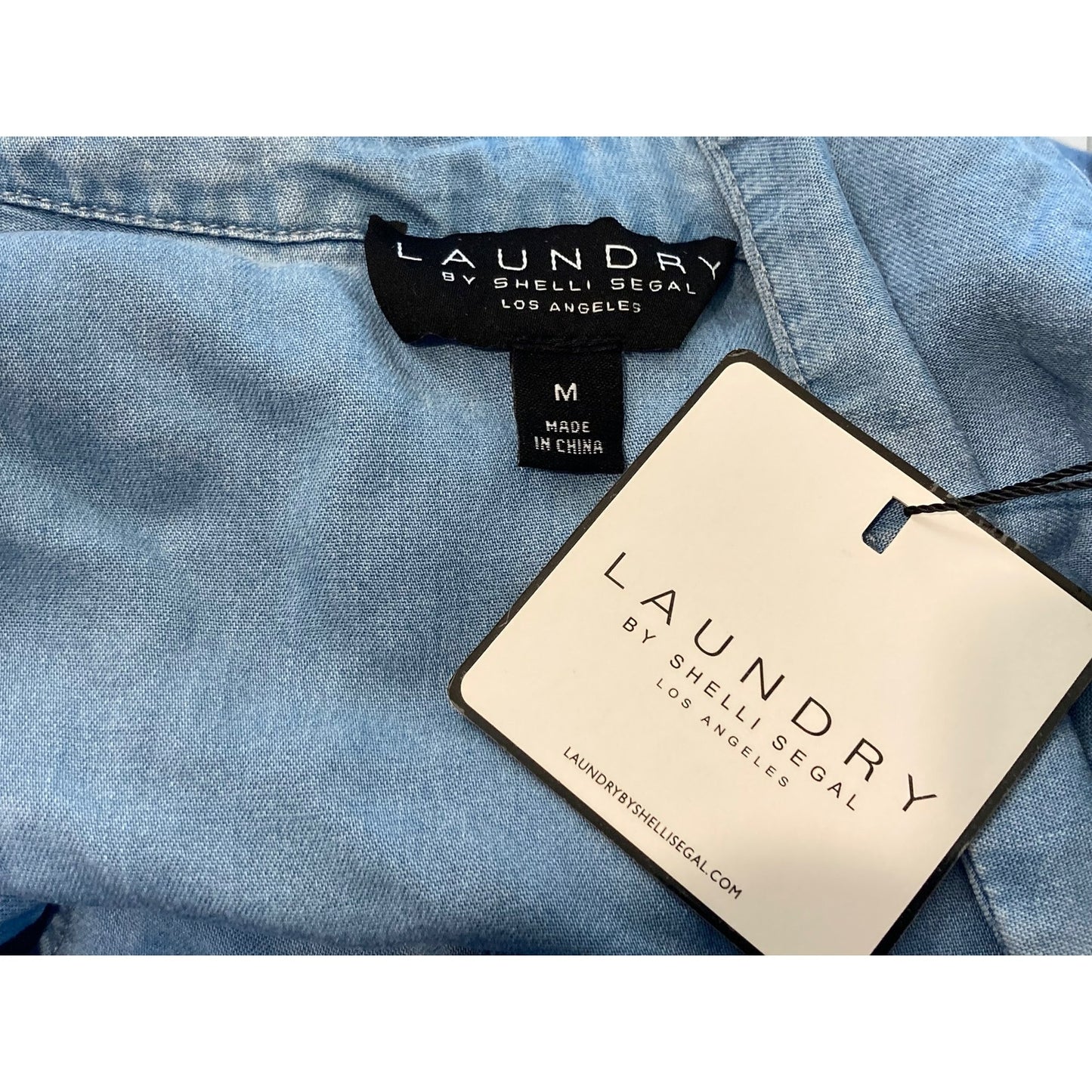 NWT Laundry by Shelli Segal Denim Button Puff Sleeve Blouse in Blue Sz Medium