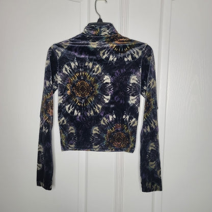 BDG Size medium mock neck long sleeve velour long sleeve top