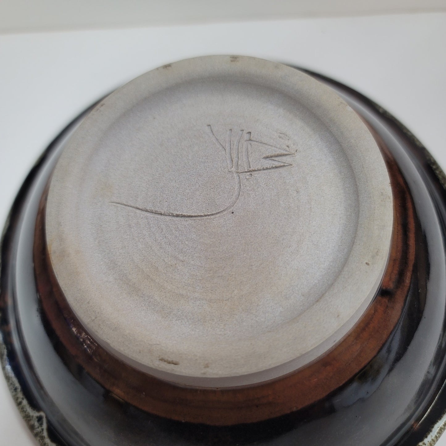 Pottery Glazed bowl handmade signed 7 1/2" Brown lipped earthtone Dripware