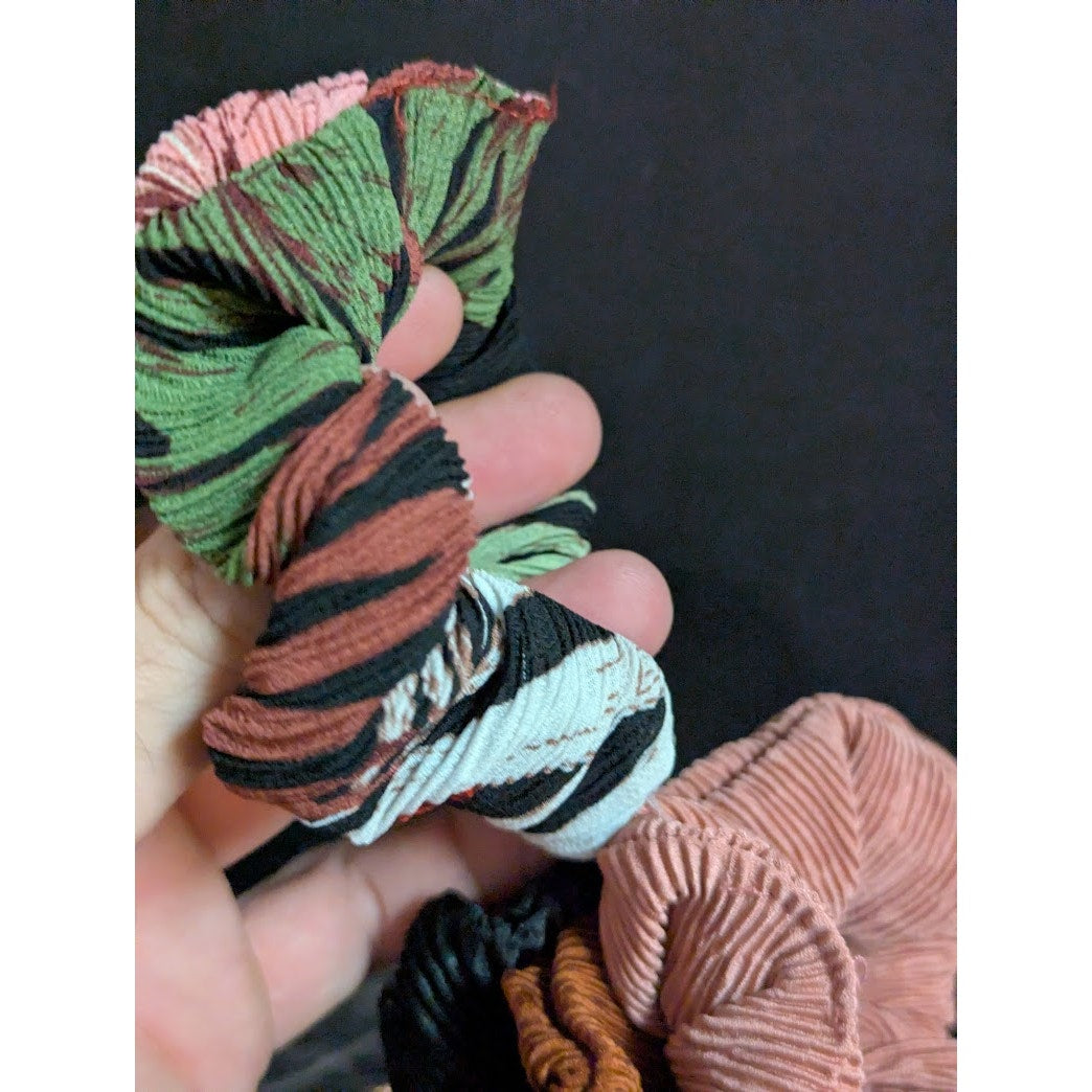 New set of 4 multicolor scrunchies hair ties bands rust black beige Nordstrom