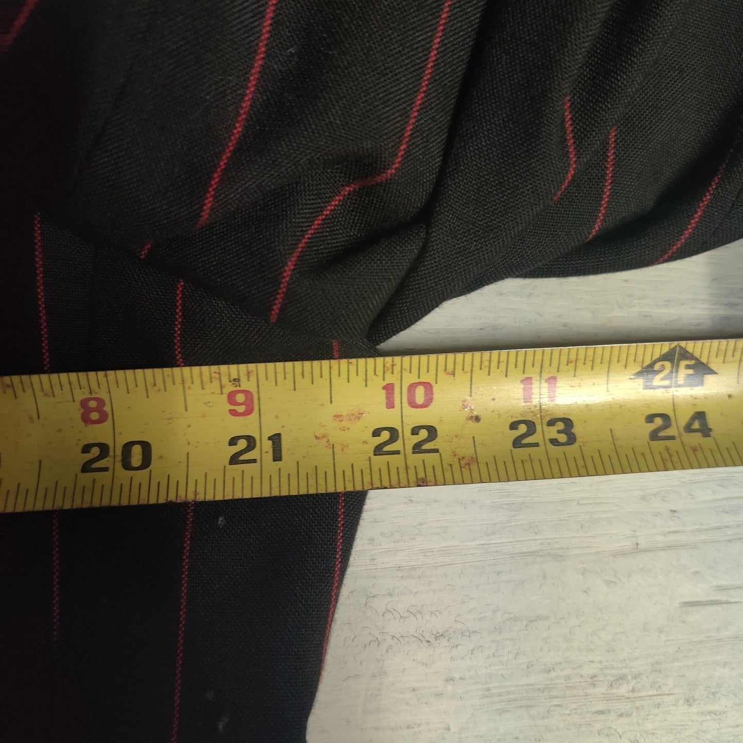 Vintage Mens SoHo Black Red Pinstripe 3 pc Suit 40R Jacket Pants Vest Dandy