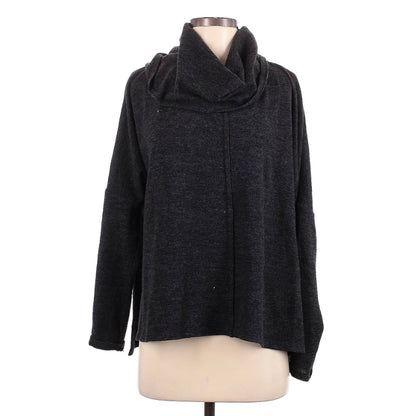 Status by Chenault Turtleneck Sweater extraSmall black heathered soft Oversized
