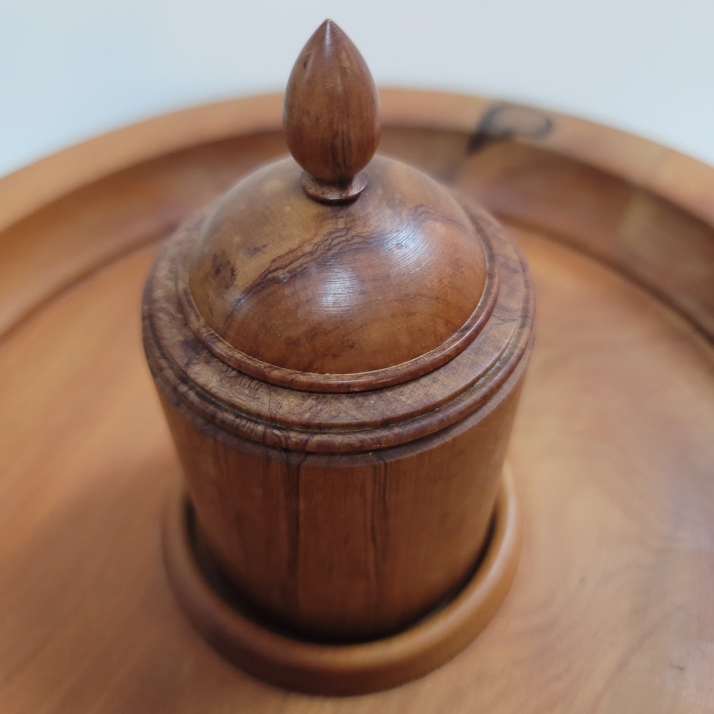 New Zealand hand turned MATAI WOOD rimmed serving dish tray SIGNED condiment pot