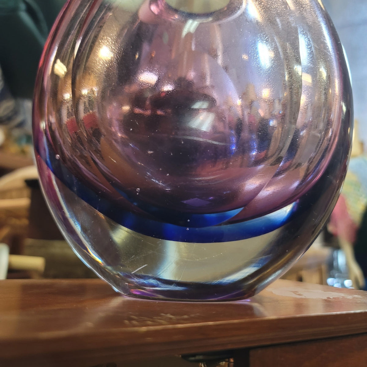 Fifth Avenue Crystal Sommerso Art Glass Vase Purple Blue Gradation 7" High end