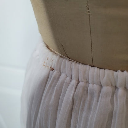 Vintage Roberta 2 Piece white skirt set peasant Cotton Blend Lace Med/ Large