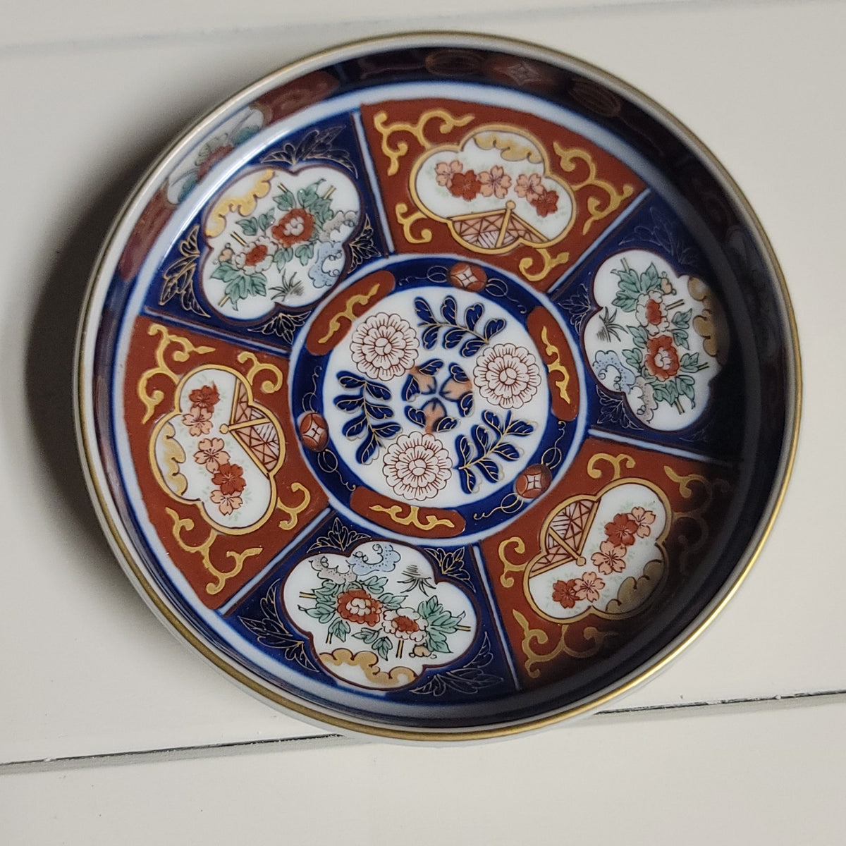Vintage Handpainted Japanese Imari Porcelain Dish 5.5" Gold Gilt