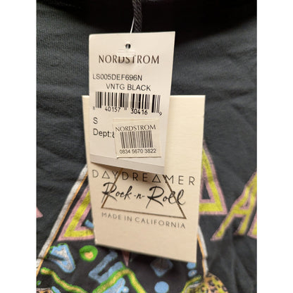 Daydreamer NWT Gray Def Leppard Graphic Hoodie Sweatshirt Small