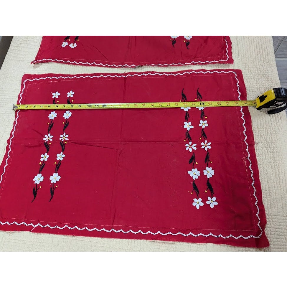 Vintage Cotton Coverlet 2 Shams Queen/Full red white embroidery Floral Medallion