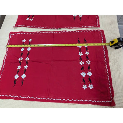 Vintage Cotton Coverlet 2 Shams Queen/Full red white embroidery Floral Medallion