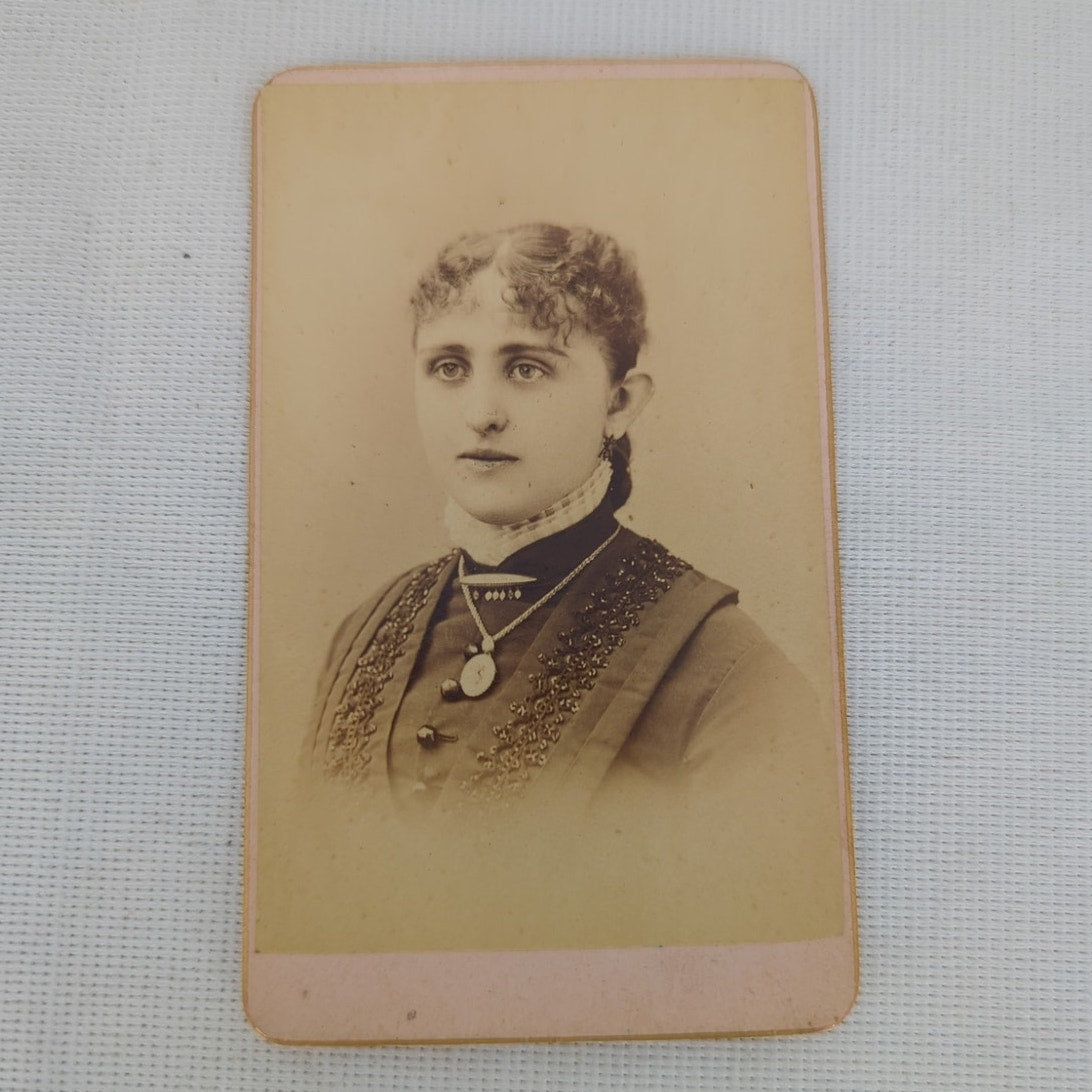 Antique 1880s Cabinet Card Portrait Young Woman Lloyd's Portraits Waterford NY