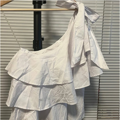 Leith One-Shoulder white Ruffle Top women's size SMALL nwt Casual Summer Flowy