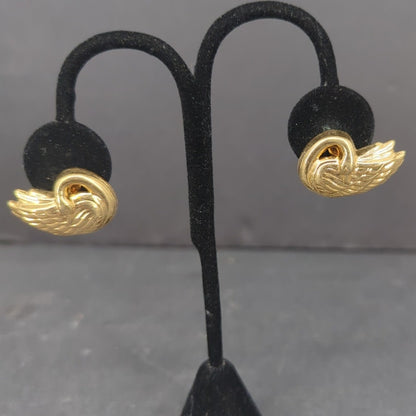 Vintage Gold Tone Swan Bird Motif Statement Clip On Earrings Mid Century Retro